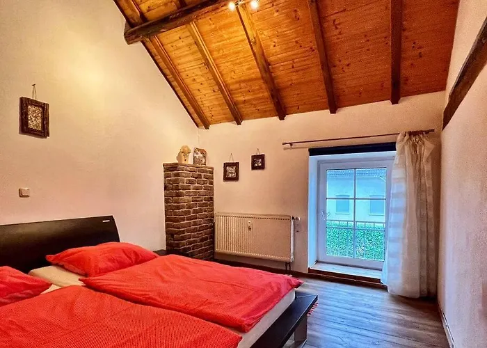 Reihenhaus Mit Garten *